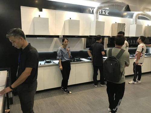 热烈欢迎温州客户团队参观工厂